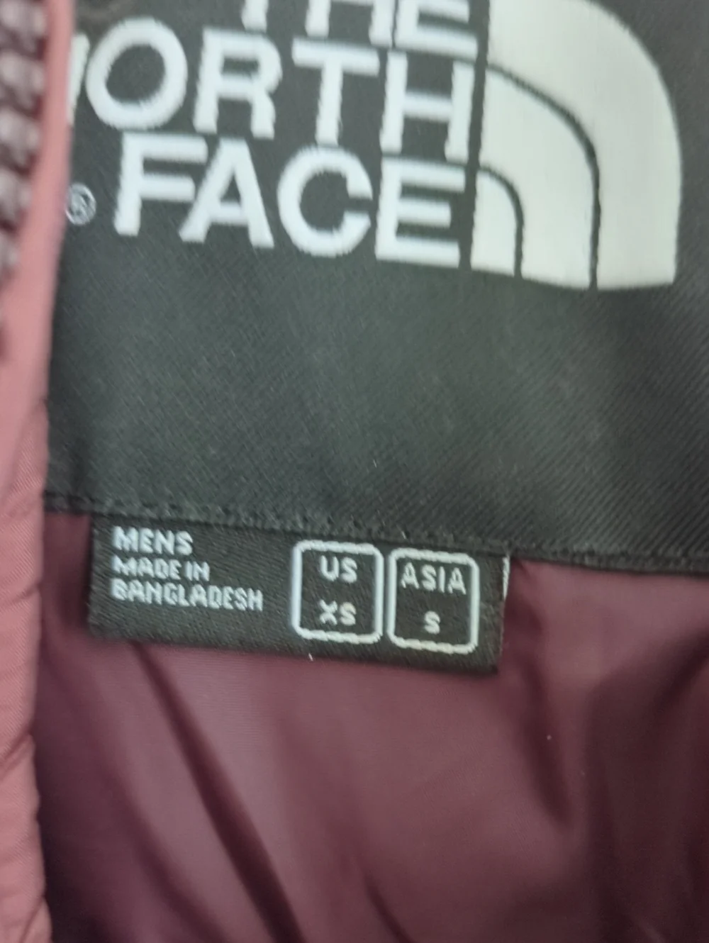 The North Face Women's 1996 Retro Nuptse Jacket Size XS